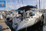 Voilier JEANNEAU SUN ODYSSEY 37 anne 2001. 3 cabines 1 SdB. Carr transformable avec 8 couchages. Moteur Volvo Penta 40 CV en ligne darbre. 6200H de marche. 60 000  MARTIGUES