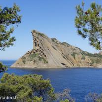 Le bec de l'aigle depuis l'île verte